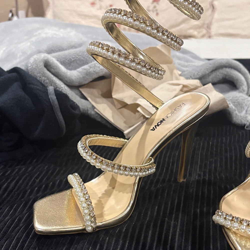 Fashion Nova Pearl Embellished Gold Heels